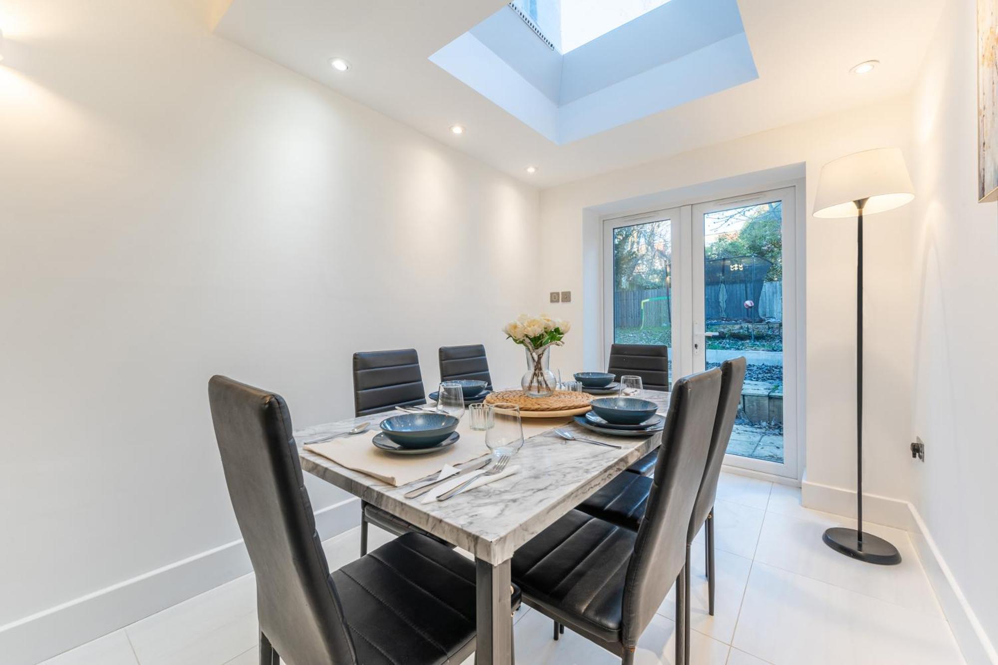 A Golden Haven Retreat In London 아파트 외부 사진