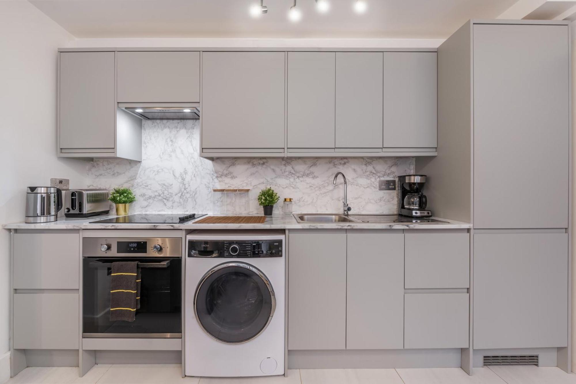 A Golden Haven Retreat In London 아파트 외부 사진