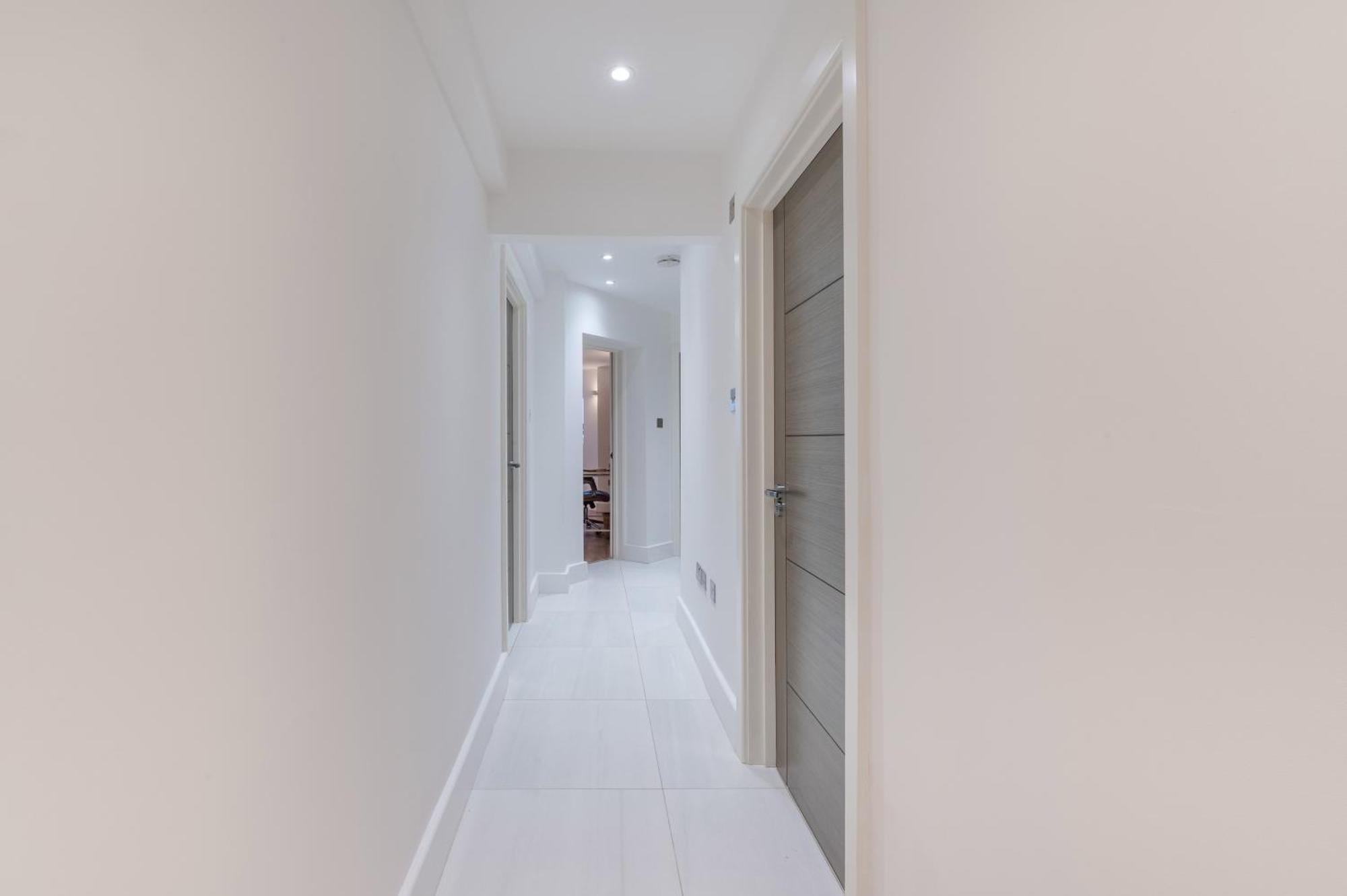 A Golden Haven Retreat In London 아파트 외부 사진